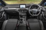 Ford Focus ST-Line 2018 года (UK)